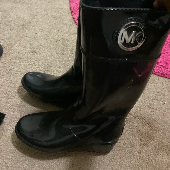 Michael Kors Rain Boots - Picture 1 of 2